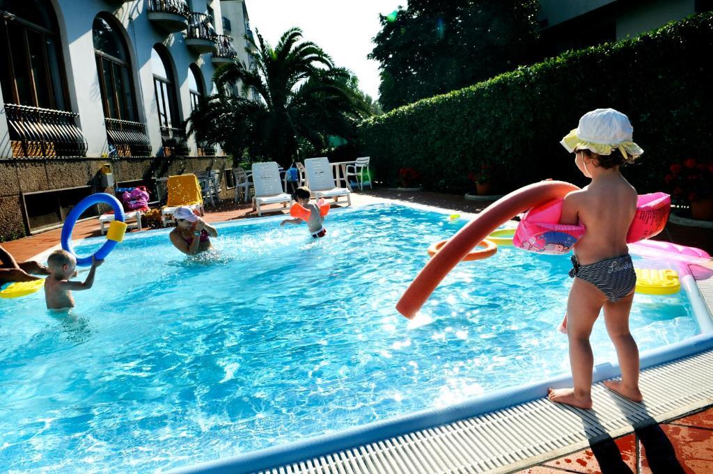 Grand Hotel Excelsior サン・ベネデット・デル・トロント エクステリア 写真